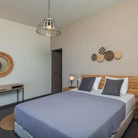 Brand New Villa Lefka With Private Pool At Platies Plateies 外观 照片